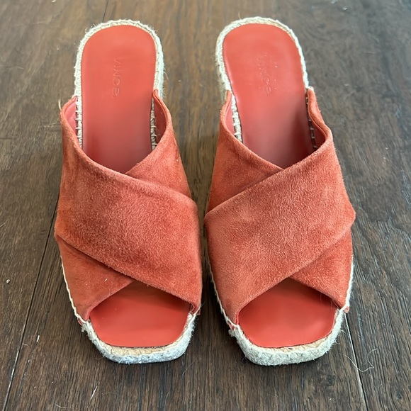 Rust colored suede espadrilles - Picture 2 of 4